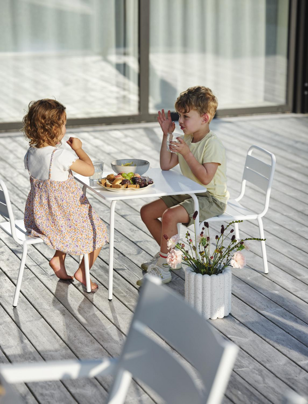 Nera Kindertisch Weiß
