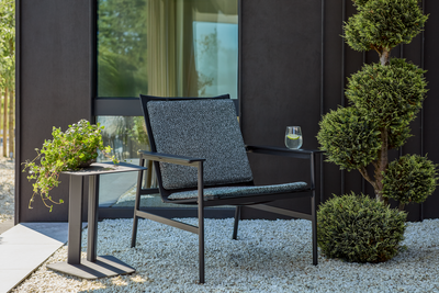 Soro Loungesessel Schwarz/Teddy Ant