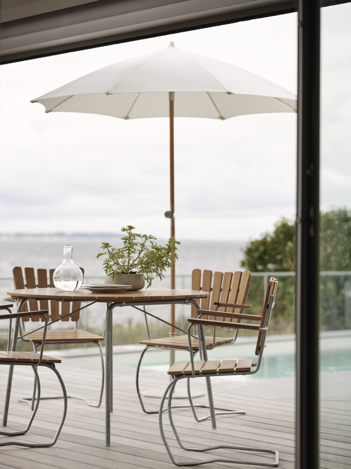 56:an Esstisch Verzinkt/teak