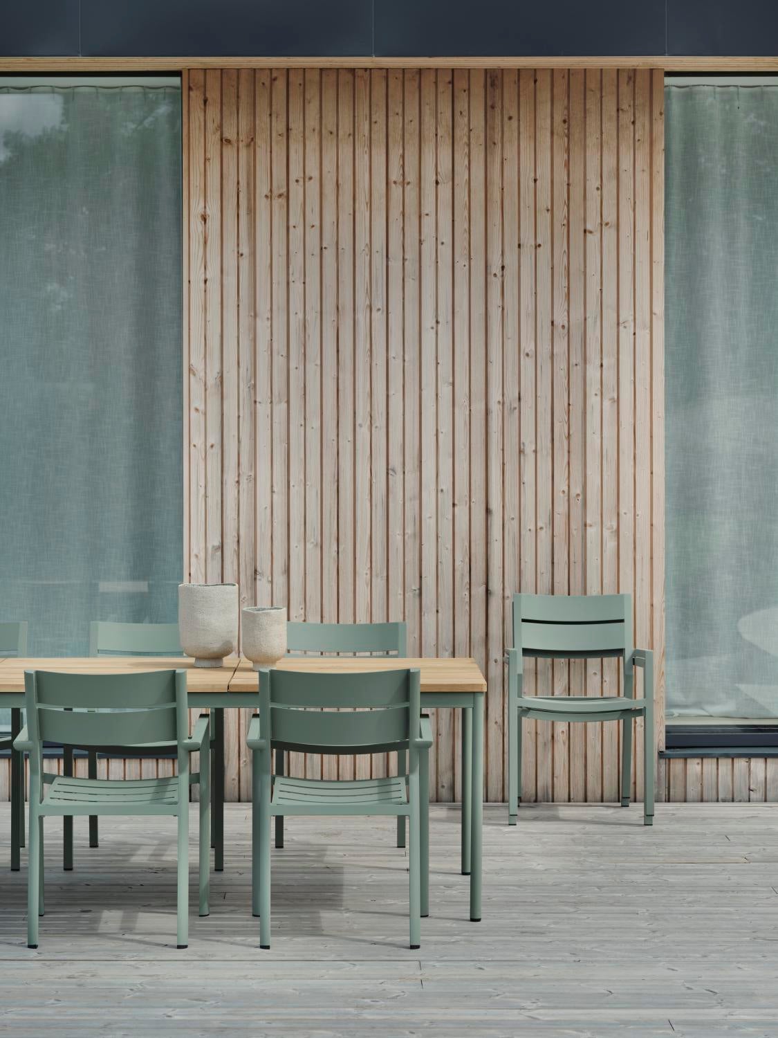 Nox Esstisch Dusty Green/teak