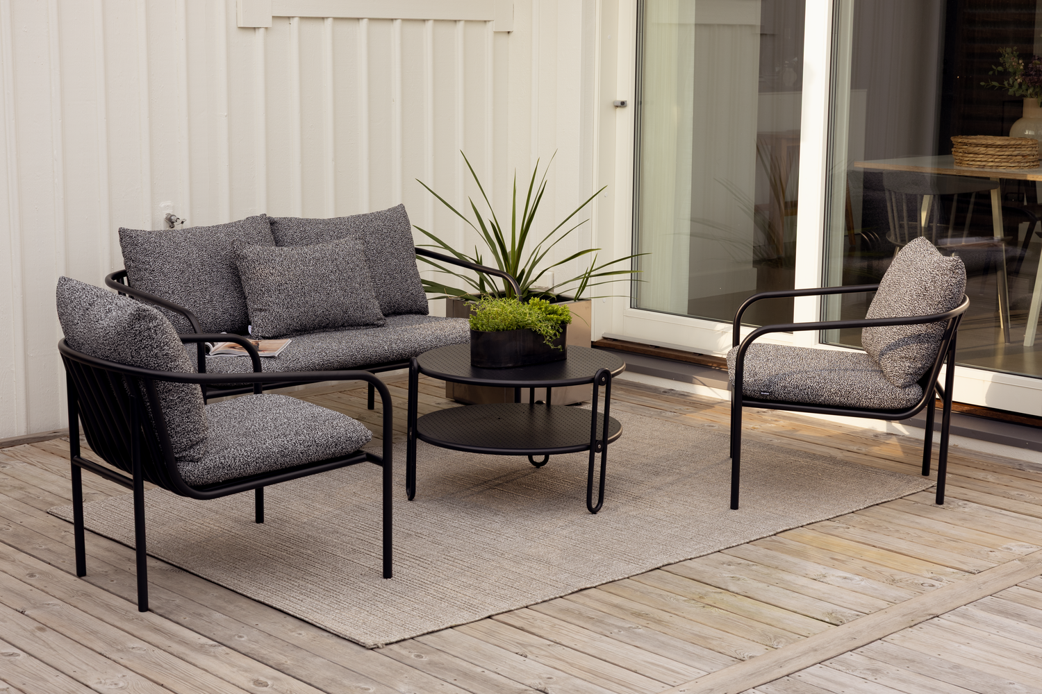 Bendt Sessel Schwarz/Teddy Ant