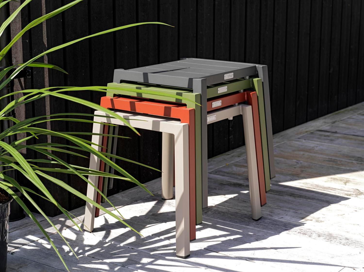 Delia Beistelltisch Antrazit