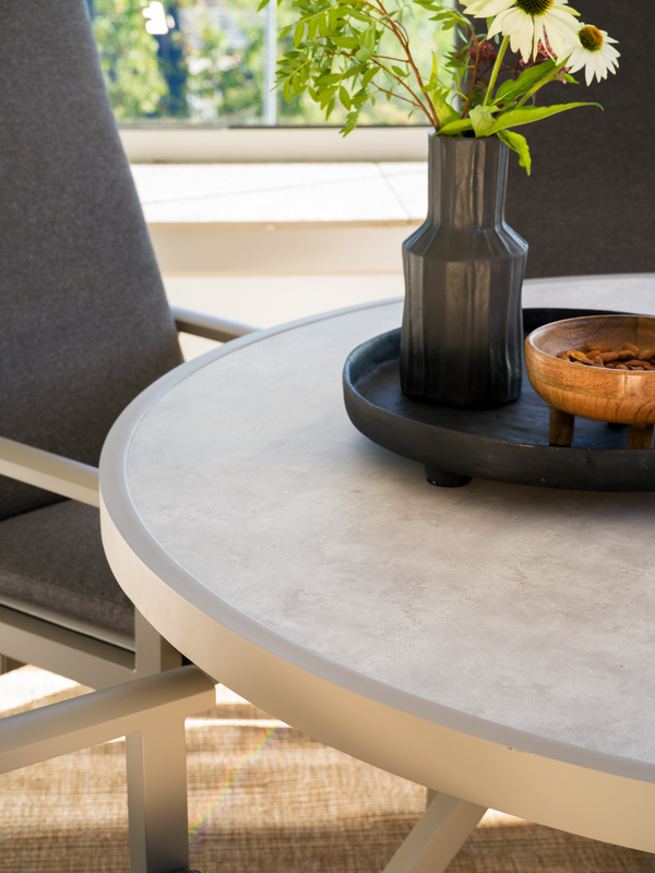 Samvaro Esstisch Khaki/Sand