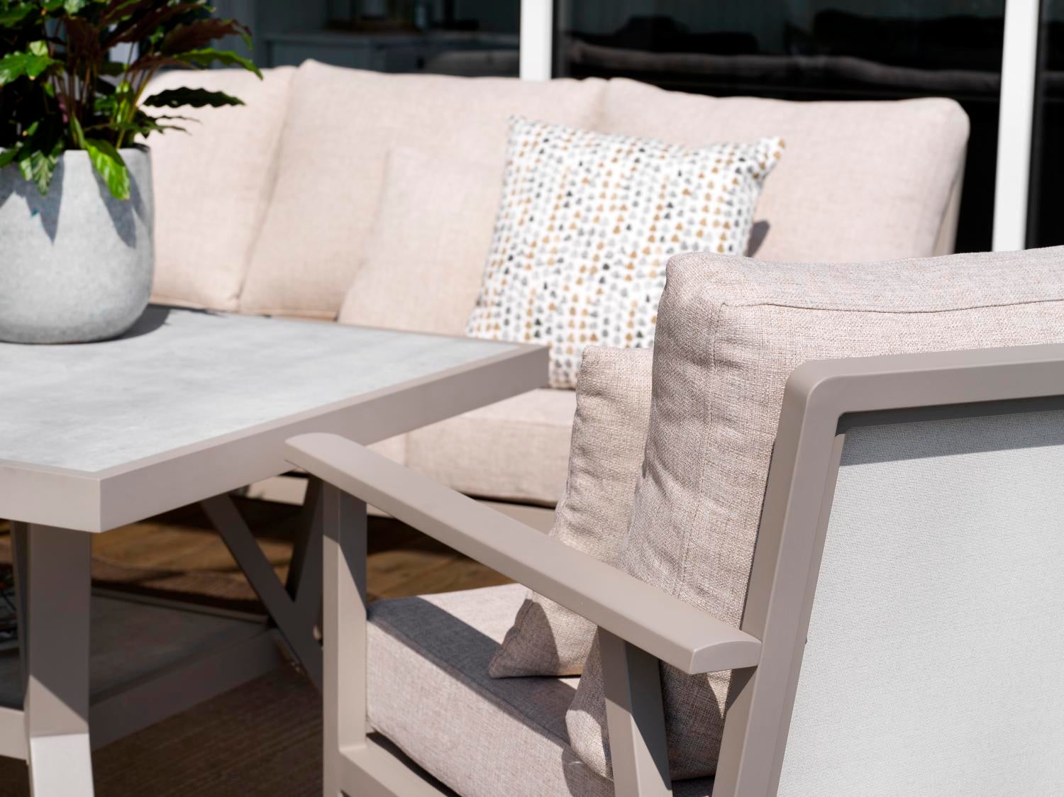 Samvaro High 3-Sitzer Sofa Khaki/Sand